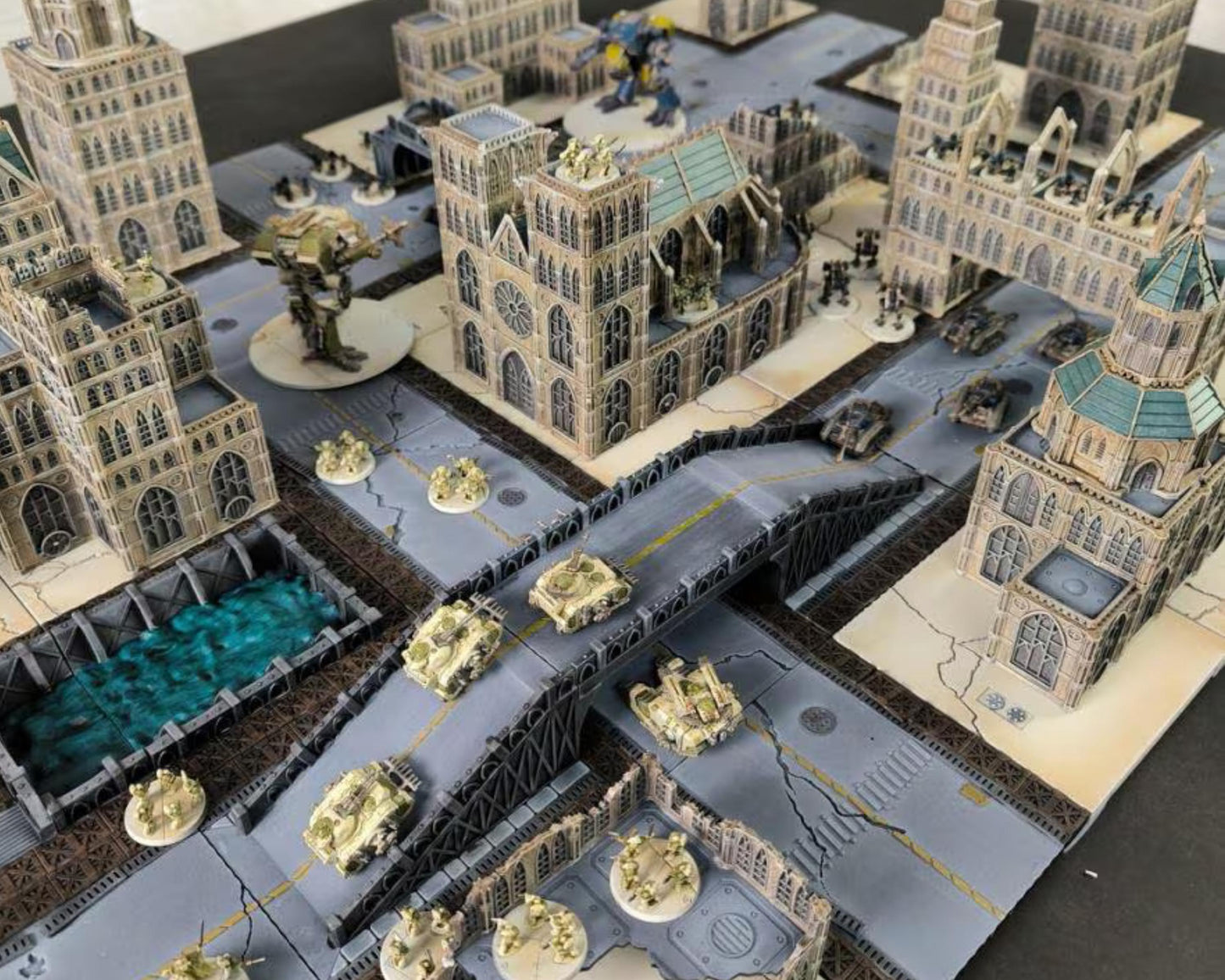 Epic Scale Sci-Fi Battlefield: Modular Terrain for Mech-Style Tabletop Warfare