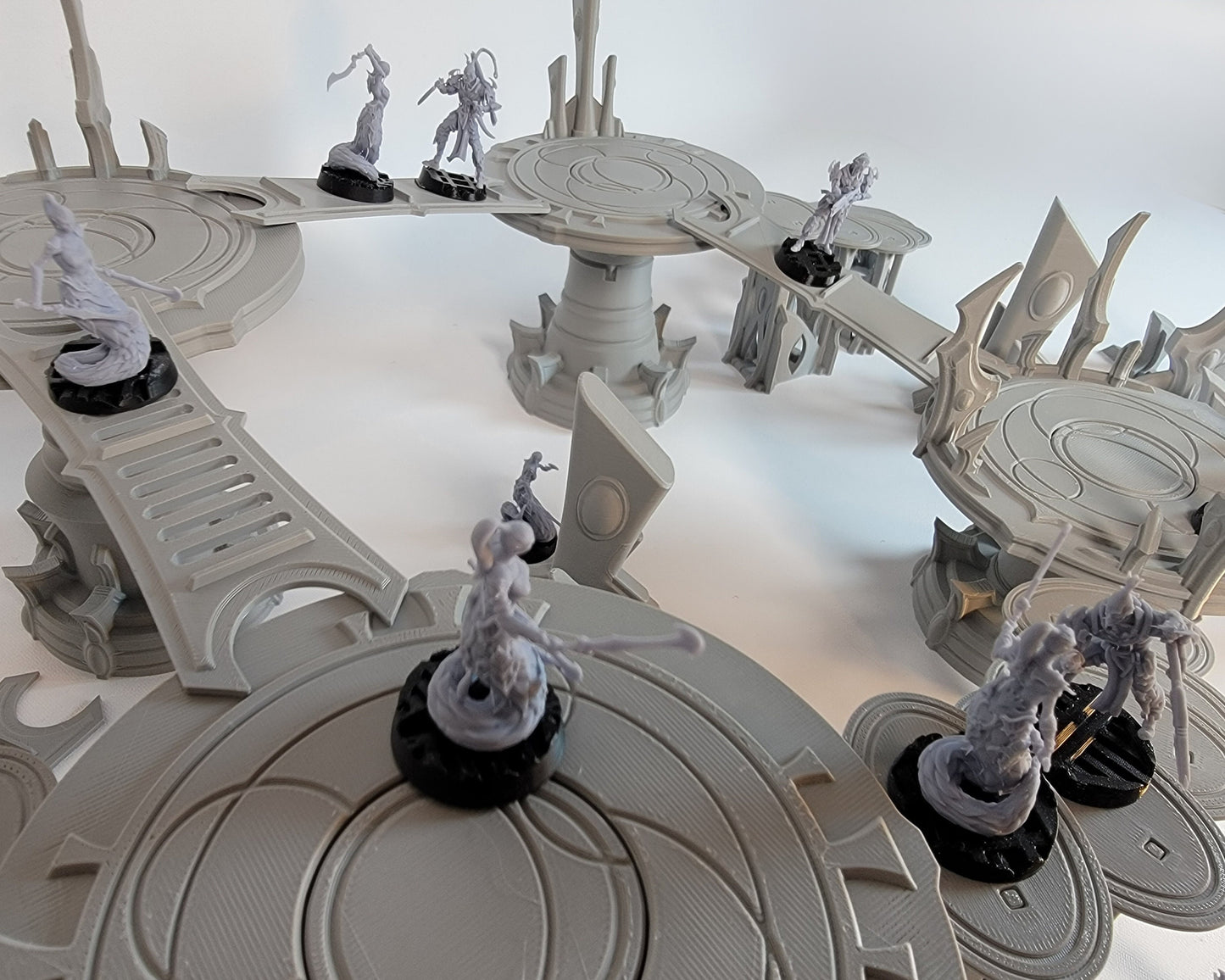 Elven Platforms Space Elves War Game Skirmish terrain. Platforms, Ramps, Barricades and Stairs for your Xenos tabletop battlefields.