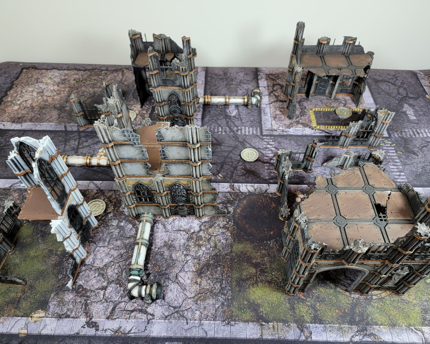 Kill Team 40k Terrain Set: Sector Imperialis Themed, Everything you need to create fun and dynamic Kill Team setups for you wargames.