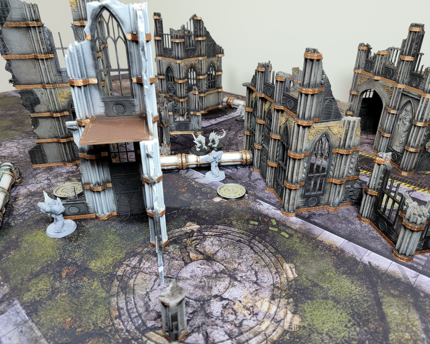 Kill Team 40k Terrain Set: Sector Imperialis Themed, Everything you need to create fun and dynamic Kill Team setups for you wargames.