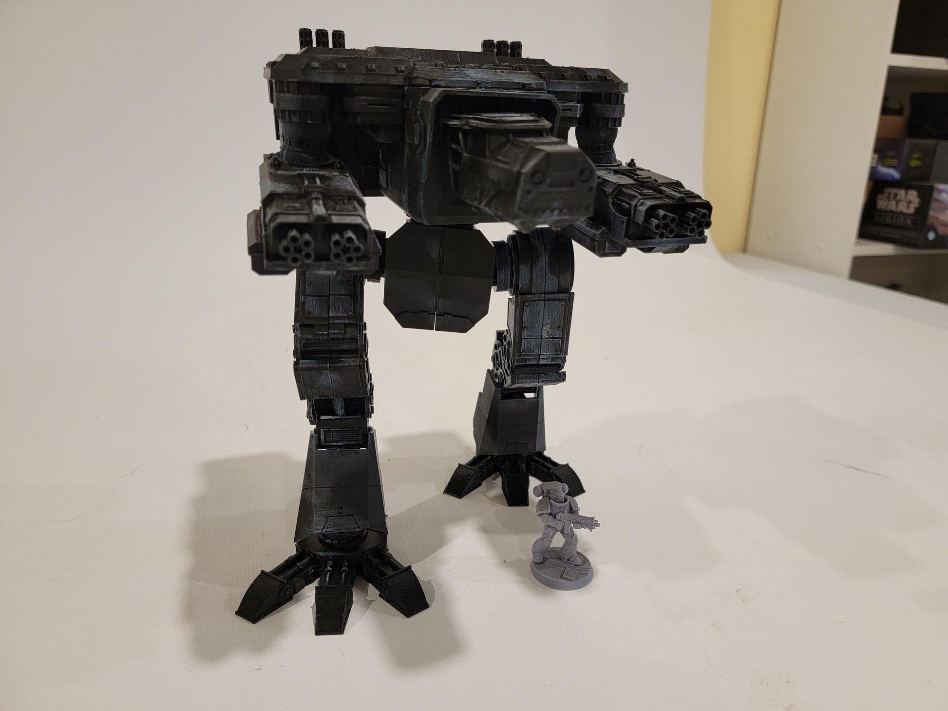 Dog Head Titan Proxy, Scout-Class Titan Walker, Magnet-Ready Weapons, 10.5” Tall, FDM Printed Model