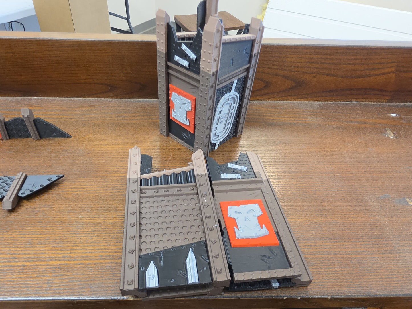 Misprint: Greenskin Foldable Ruins - Ruined Tower & Wall Sections